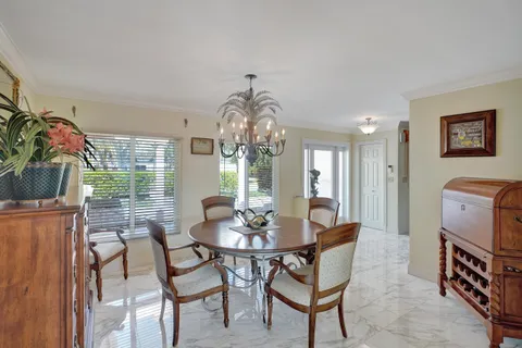 $3,250,000 | 5530 Bayview Drive, Fort Lauderdale, FL 33308
