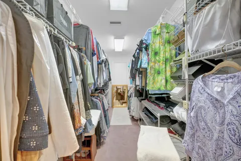 $3,250,000 | 5530 Bayview Drive, Fort Lauderdale, FL 33308