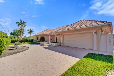 $3,250,000 | 5530 Bayview Drive, Fort Lauderdale, FL 33308