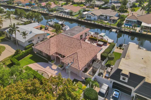 $3,250,000 | 5530 Bayview Drive, Fort Lauderdale, FL 33308