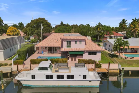 $3,250,000 | 5530 Bayview Drive, Fort Lauderdale, FL 33308