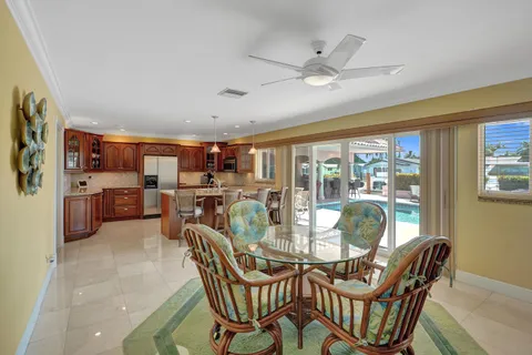 $3,250,000 | 5530 Bayview Drive, Fort Lauderdale, FL 33308