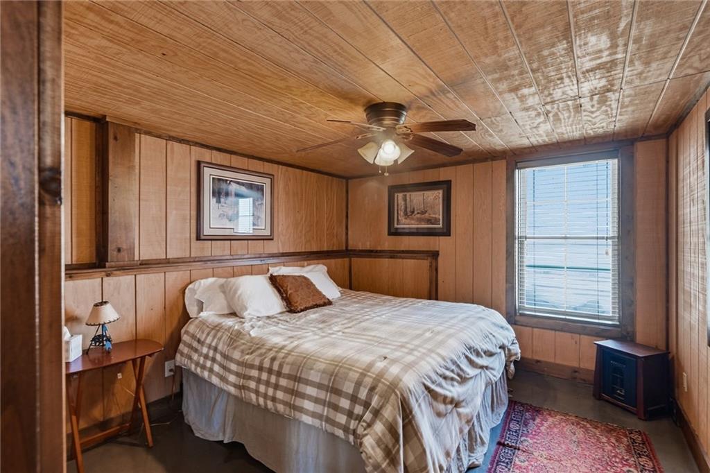 770 East 1300th Road Lawrence, KS 66049 - Photo 18 of 48