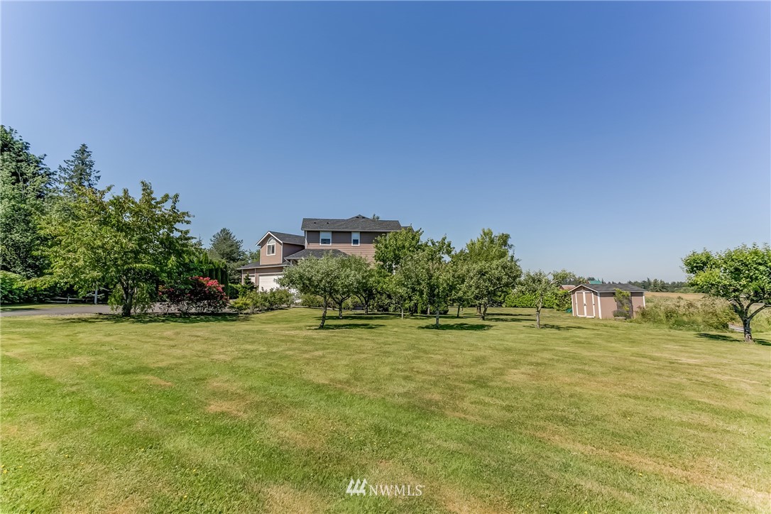 5984 Medcalf Road Bellingham, WA 98226 - Photo 4 of 25 Gallery Image 4