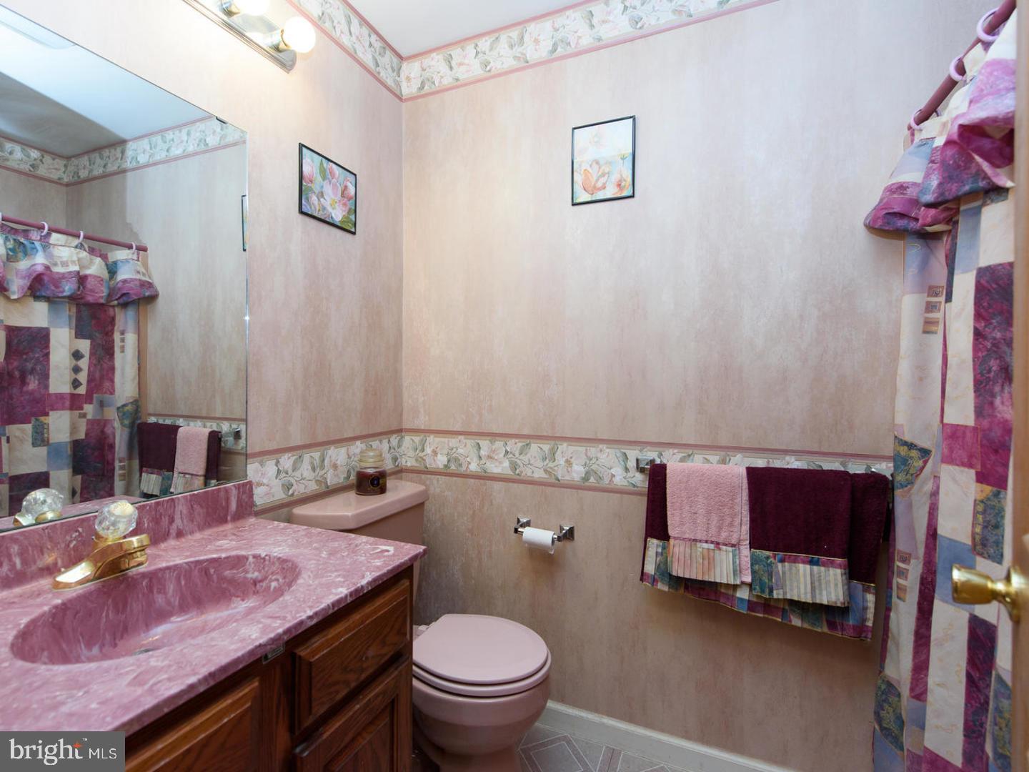 264 Hedge Road Elverson, PA 19520 - Photo 15 of 25 Gallery Image 15