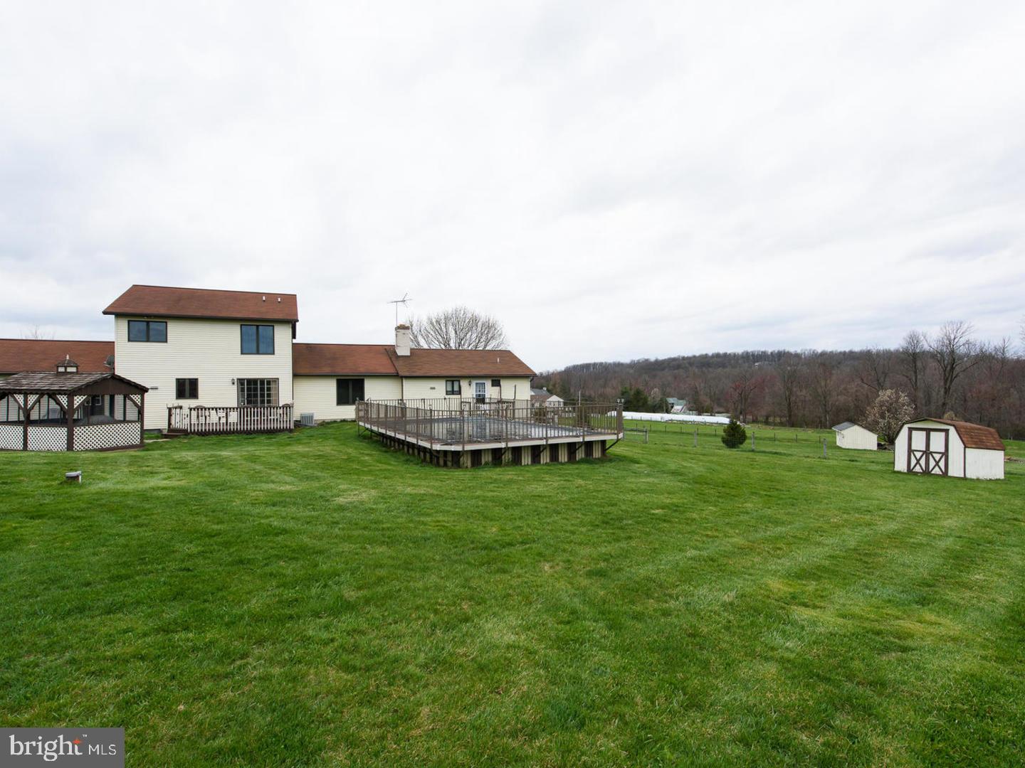 264 Hedge Road Elverson, PA 19520 - Photo 25 of 25 Back Yard