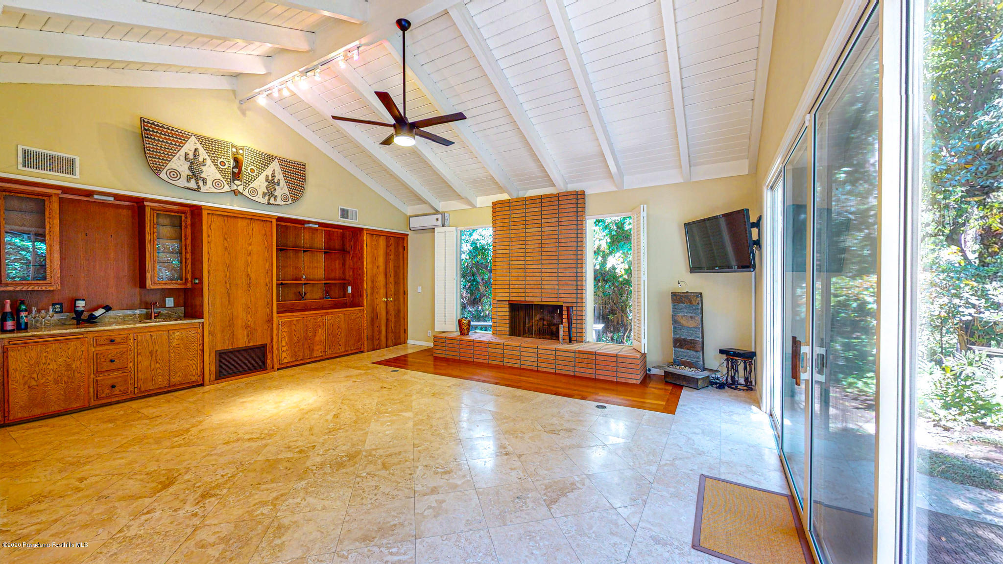 1010 Laguna Road Pasadena, CA 91105 - Photo 2 of 52 1010-Laguna-Road-lounge