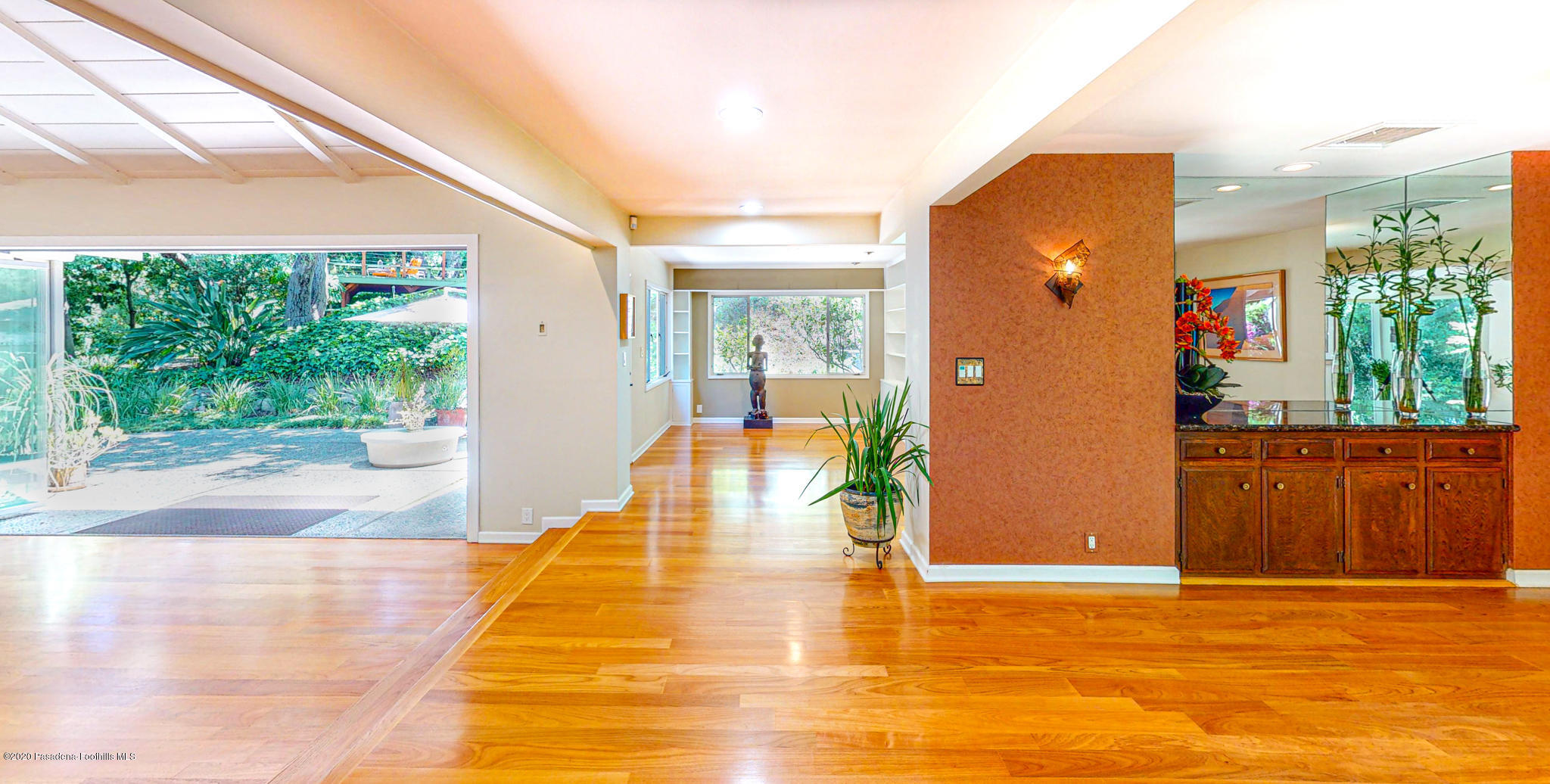 1010 Laguna Road Pasadena, CA 91105 - Photo 13 of 52 foyer