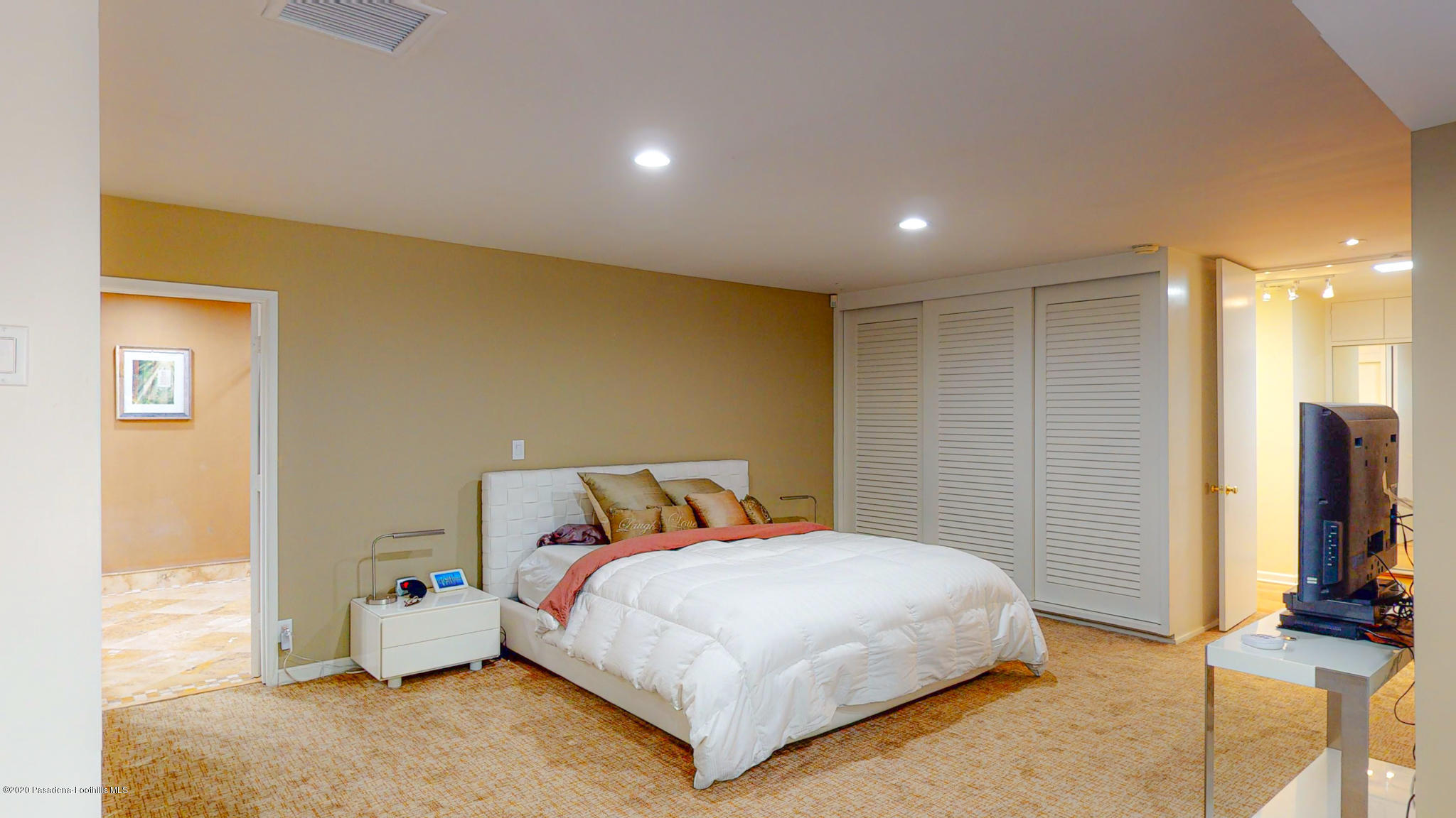1010 Laguna Road Pasadena, CA 91105 - Photo 25 of 52 1010-Laguna-Road-master-bed-2