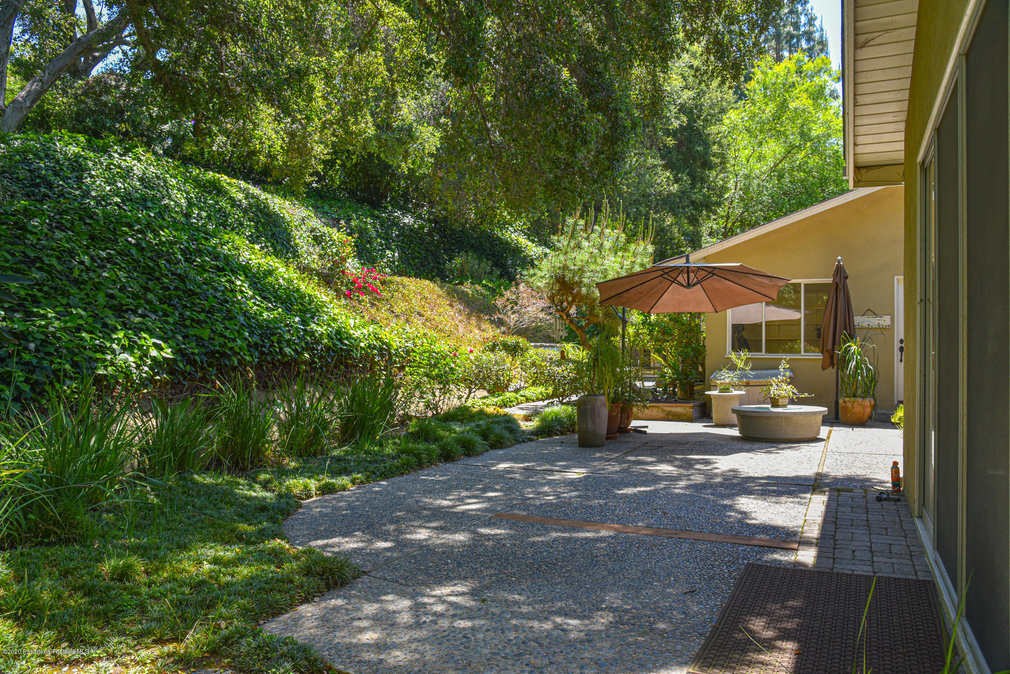 1010 Laguna Road Pasadena, CA 91105 - Photo 41 of 52 DSC_4341