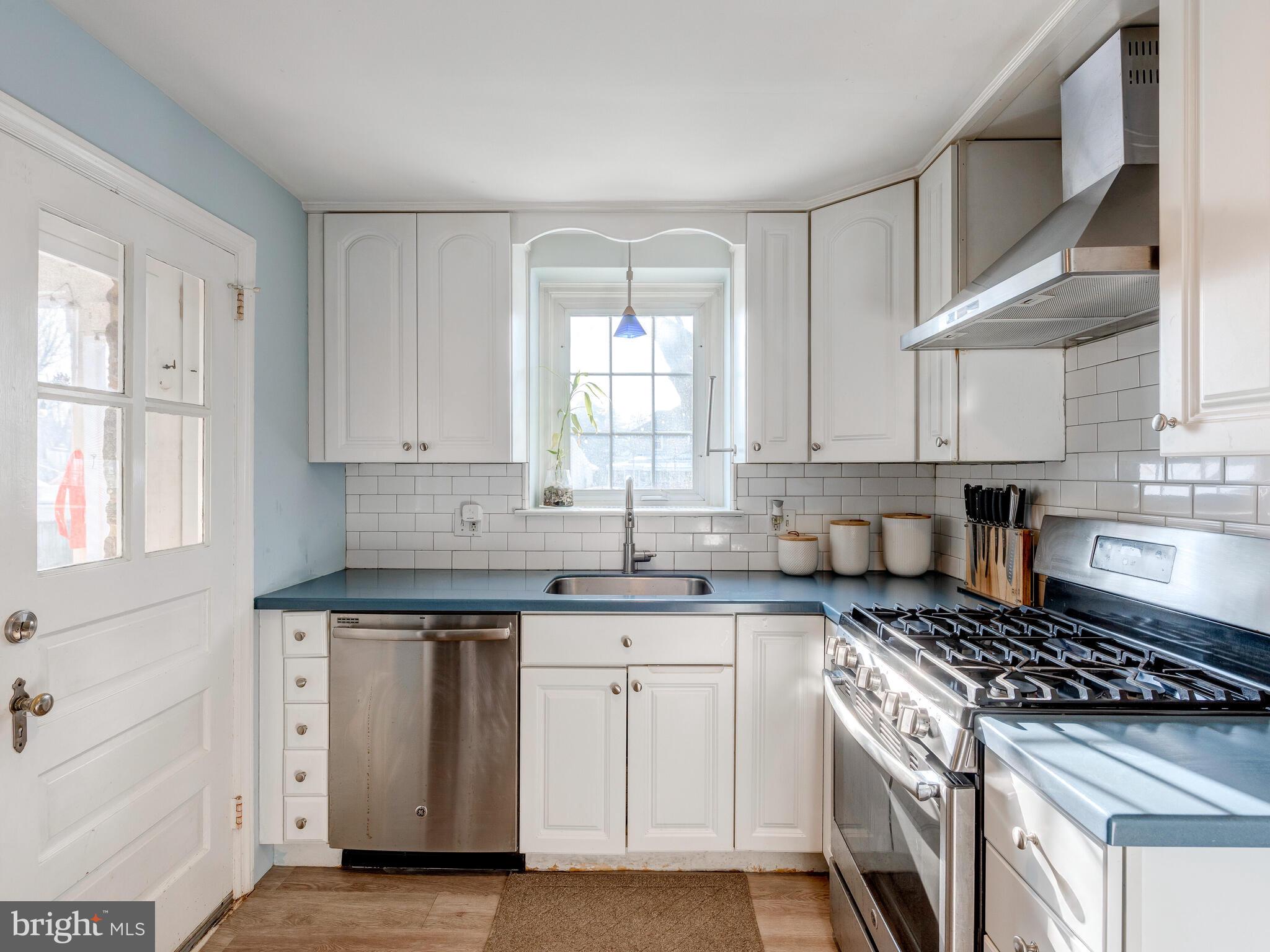 240 Parham Road Springfield, PA 19064 - Photo 6 of 21 Kitchen