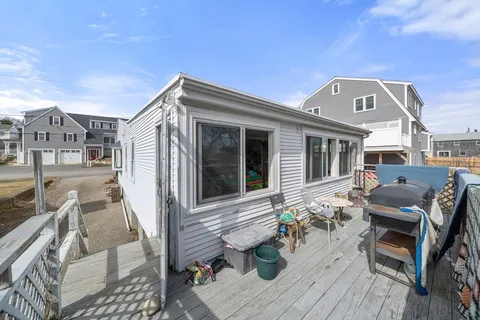 $550,000 | 12 Williams Avenue, Plymouth, MA 02360
