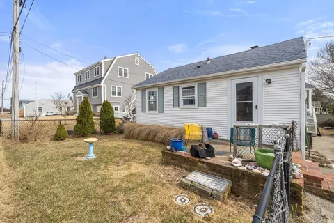 $550,000 | 12 Williams Avenue, Plymouth, MA 02360