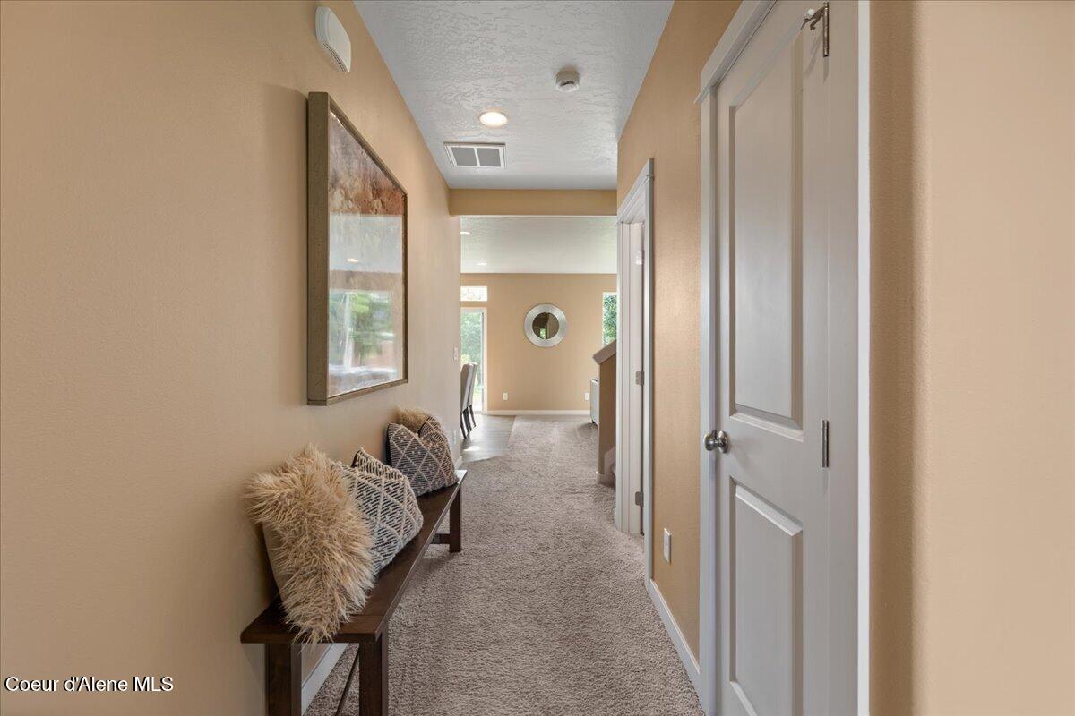 210 4th Street Dover, ID 83825 - Photo 16 of 70 16-Hallway
