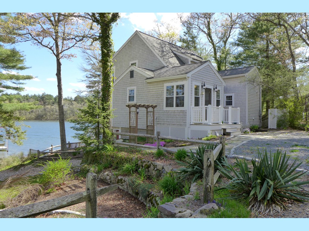 95 Sandy Beach Road Plymouth, MA 02360 - Photo 2 of 30 Gallery Image 2