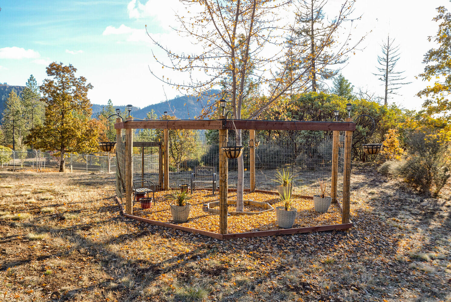 726 Busch Road Trail, OR 97541 - Photo 46 of 71 15_BR_15_mls