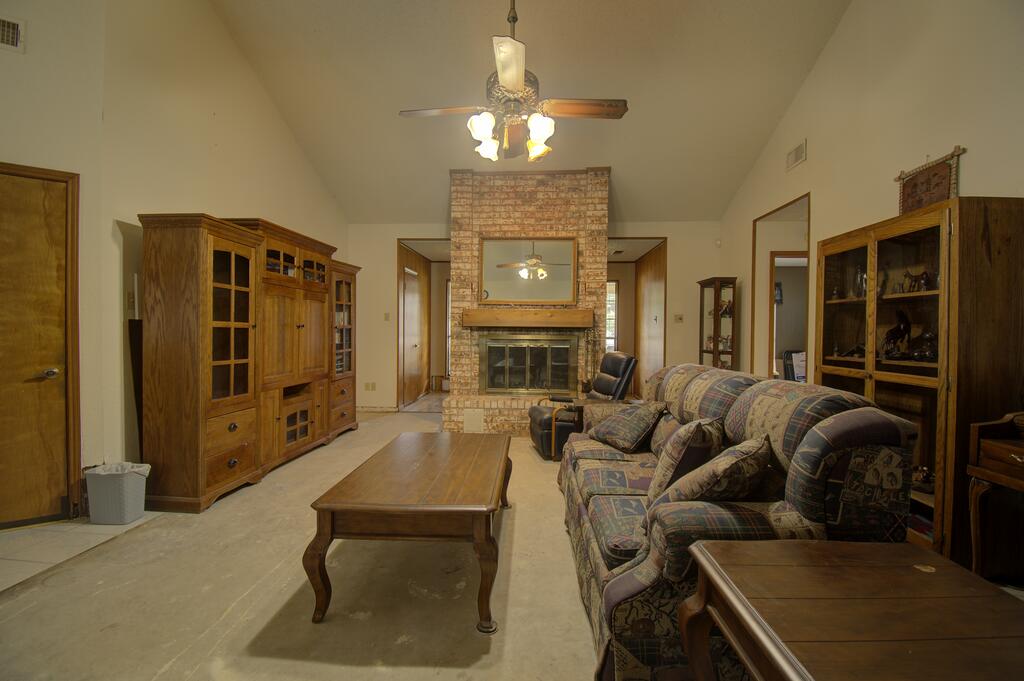 2017 Lime Creek Road Kerrville, TX 78028 - Photo 12 of 27 Gallery Image 12