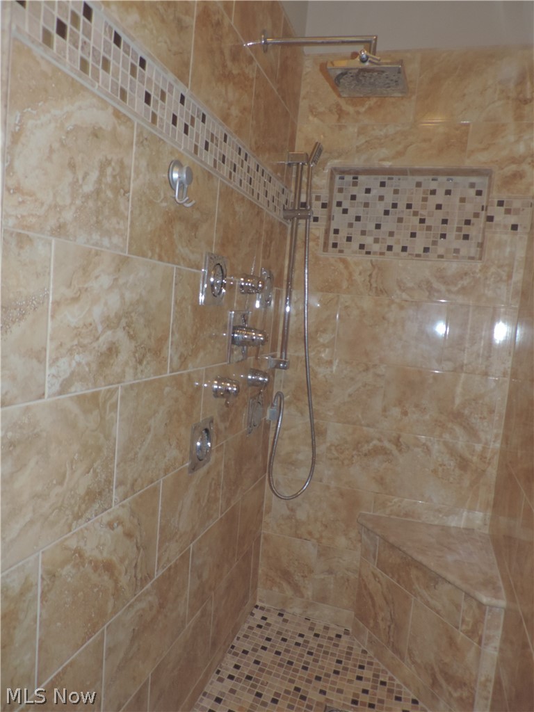 9515 Crow Road Litchfield, OH 44253 - Photo 19 of 28 Gallery Image 19
