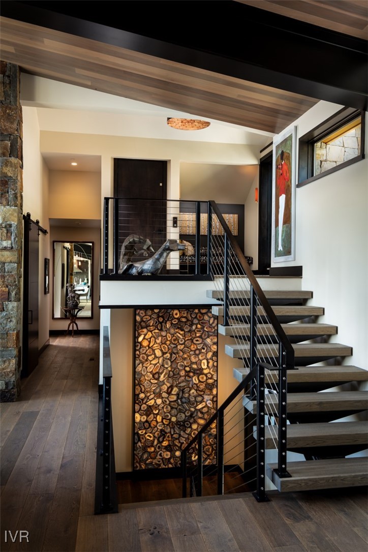 575 Fairview Boulevard Incline Village, NV 89451 - Photo 13 of 40 a view of entryway