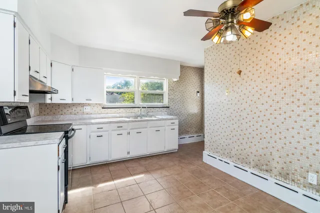 $3,000 | 2503 Bauernschmidt Drive, Essex, MD 21221