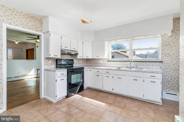 $3,000 | 2503 Bauernschmidt Drive, Essex, MD 21221