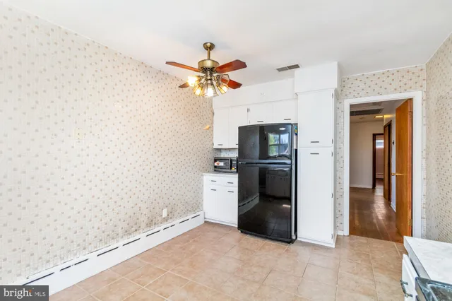 $3,000 | 2503 Bauernschmidt Drive, Essex, MD 21221