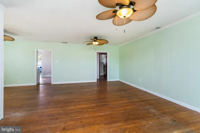 $3,000 | 2503 Bauernschmidt Drive, Essex, MD 21221