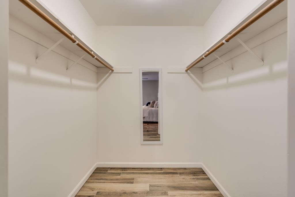 1091 Shell Boulevard, Unit 1 Foster City, CA 94404 - Photo 12 of 20 a view of room