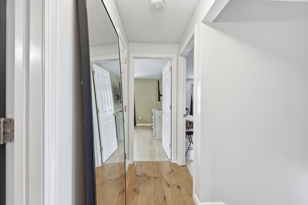 44 Border Street Springfield, MA 01104 - Photo 20 of 36