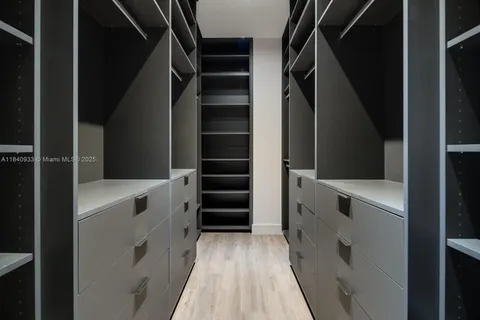 a view of walk in closet
