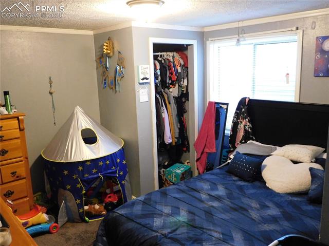 1840 Doherty Road Colorado Springs, CO 80916 - Photo 17 of 25