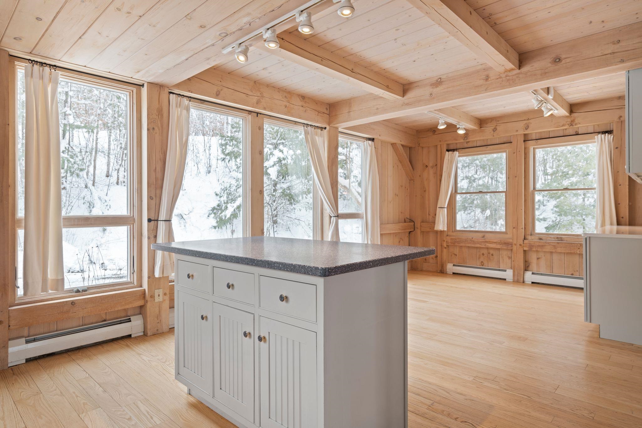 82 King Road Hanover, NH 03750 - Photo 11 of 36 Gallery Image 11
