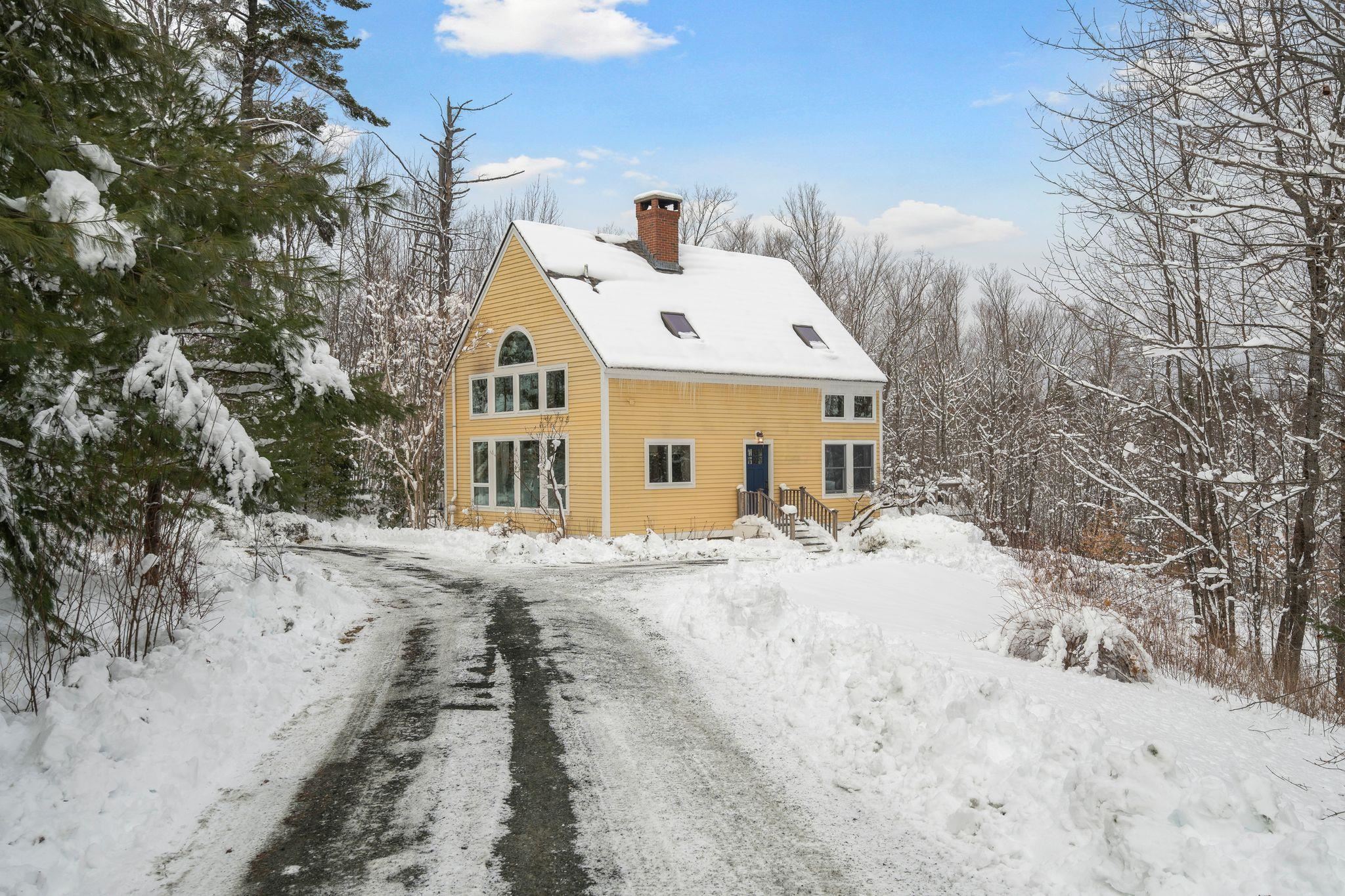 82 King Road Hanover, NH 03750 - Photo 3 of 36 Gallery Image 3