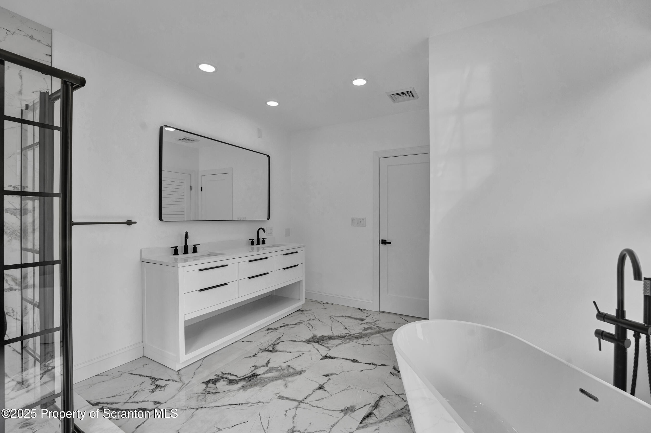 33 Fordham Road Wilkes Barre, PA 18702 - Photo 64 of 93 a bathroom with a bathtub sink and toilet