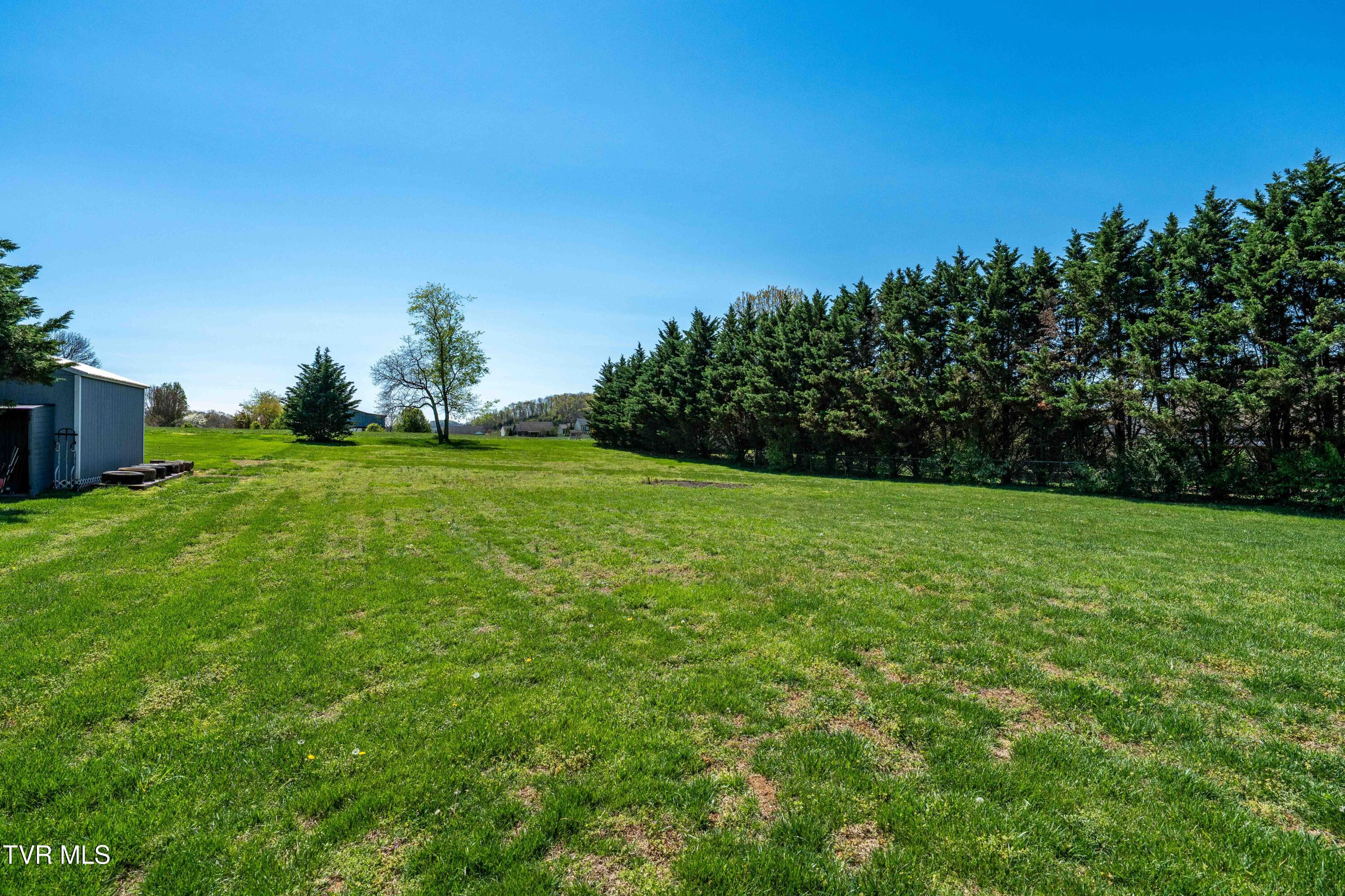 250 Douglas Chapel Road Jonesborough, TN 37659 - Photo 21 of 49 250 Douglas Chapel Rd (20 of 49)