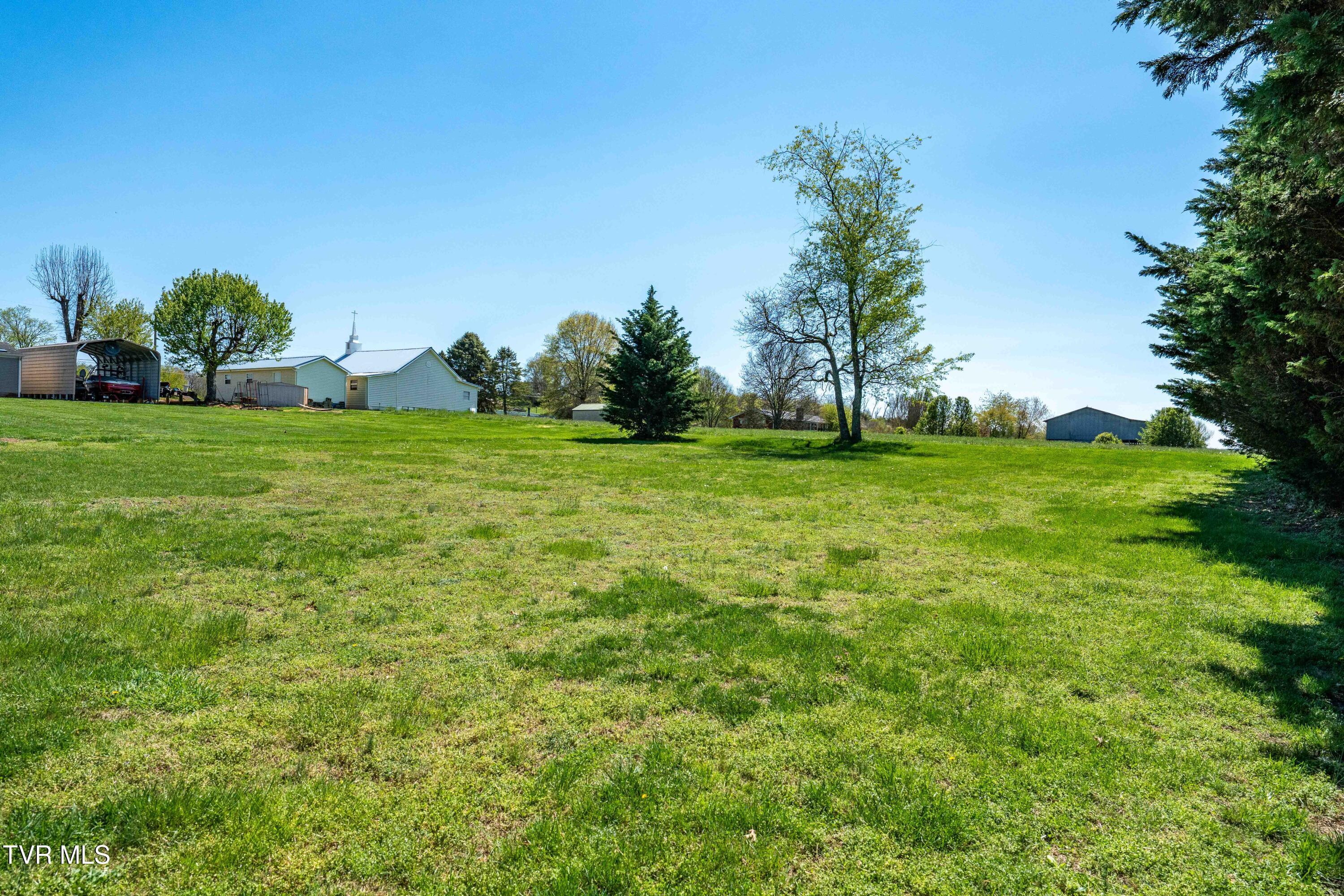 250 Douglas Chapel Road Jonesborough, TN 37659 - Photo 23 of 49 250 Douglas Chapel Rd (22 of 49)