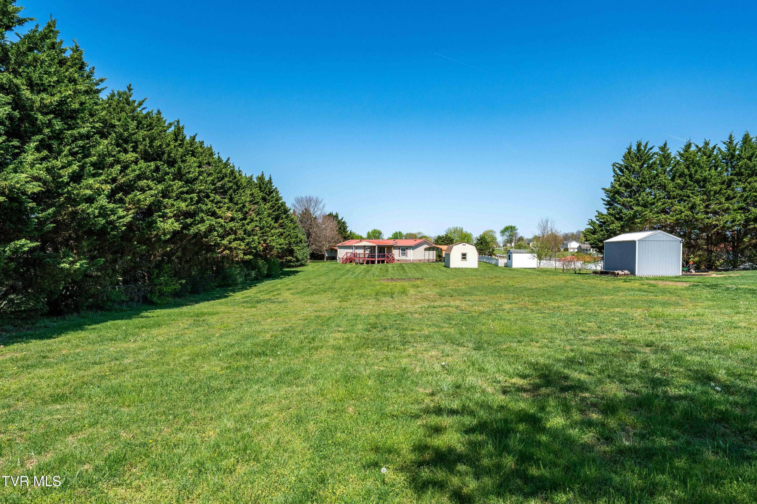 250 Douglas Chapel Road Jonesborough, TN 37659 - Photo 25 of 49 250 Douglas Chapel Rd (24 of 49)