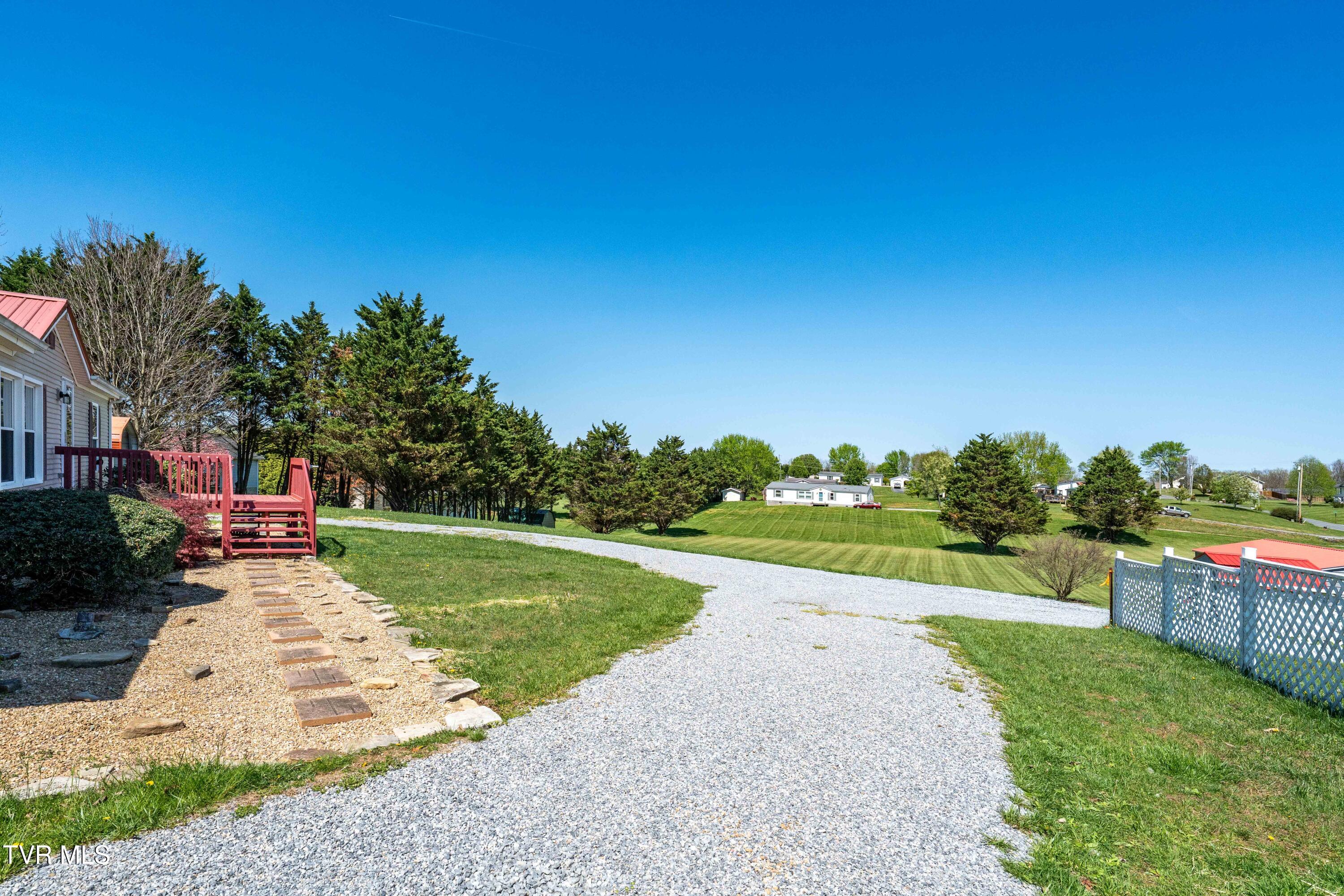 250 Douglas Chapel Road Jonesborough, TN 37659 - Photo 27 of 49 250 Douglas Chapel Rd (26 of 49)