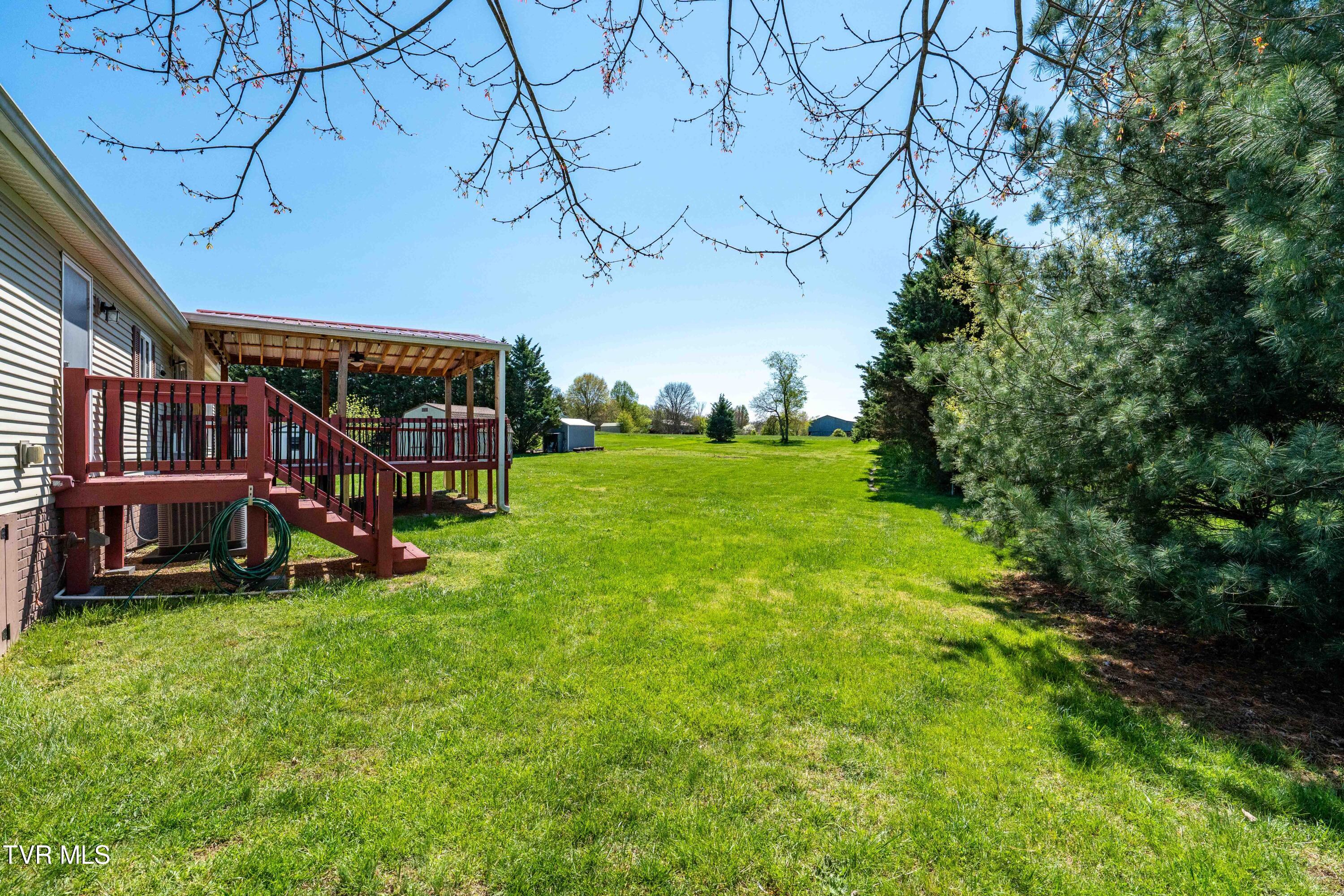 250 Douglas Chapel Road Jonesborough, TN 37659 - Photo 10 of 49 250 Douglas Chapel Rd (9 of 49)