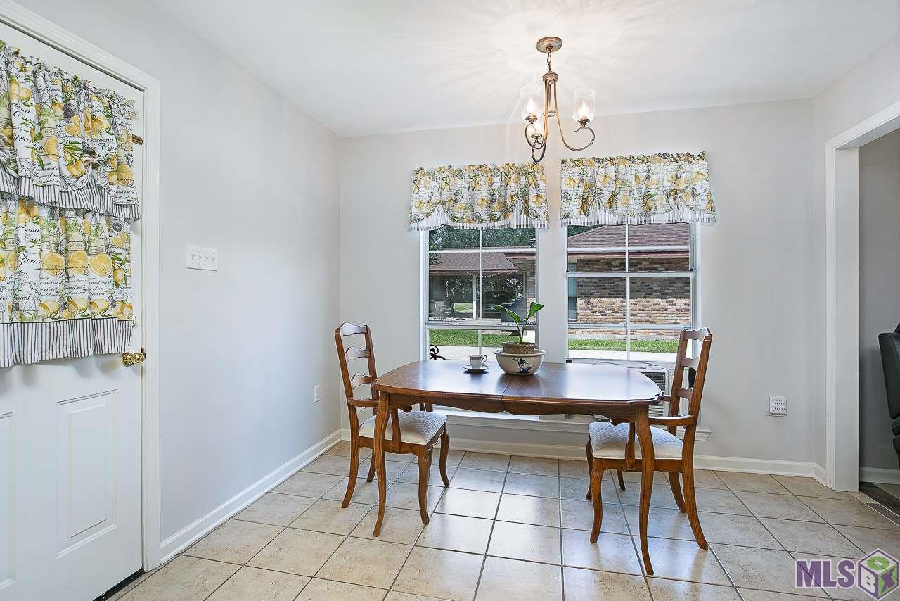 15093 Ridgewood Avenue Prairieville, LA 70769 - Photo 5 of 24 Gallery Image 5