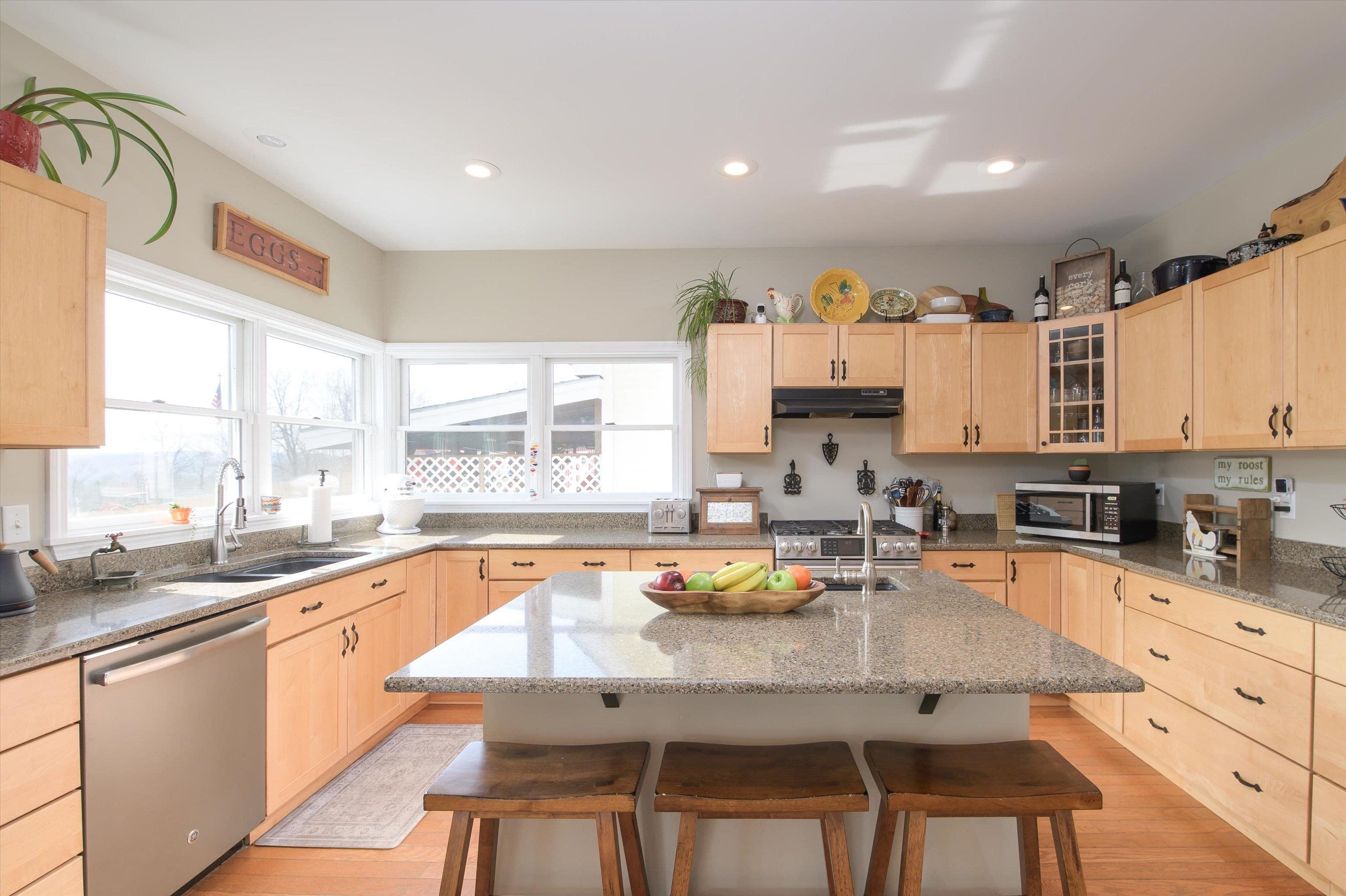 518 Baltimore Road Baltimore, VT 05143 - Photo 3 of 44