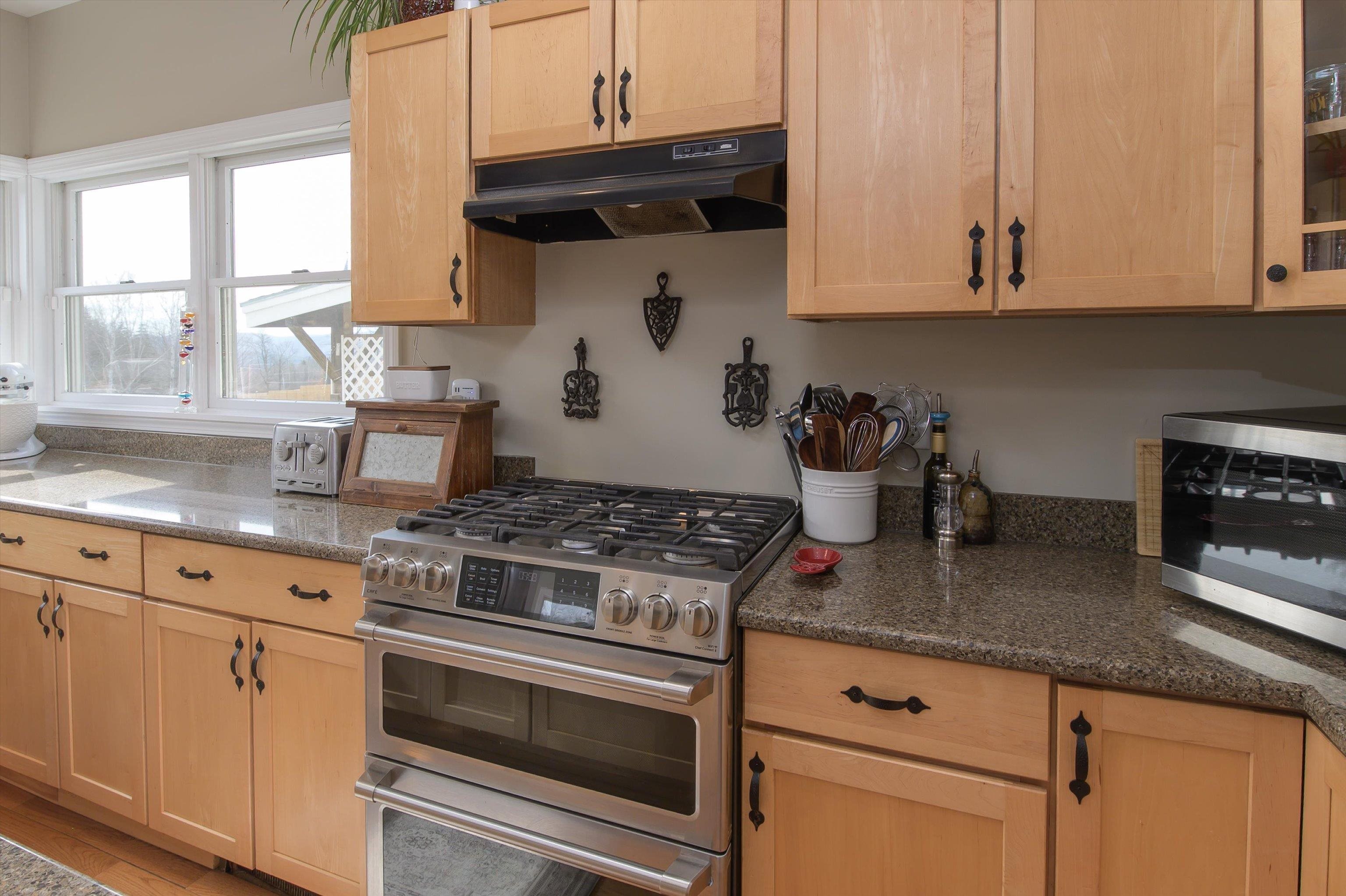 518 Baltimore Road Baltimore, VT 05143 - Photo 5 of 44