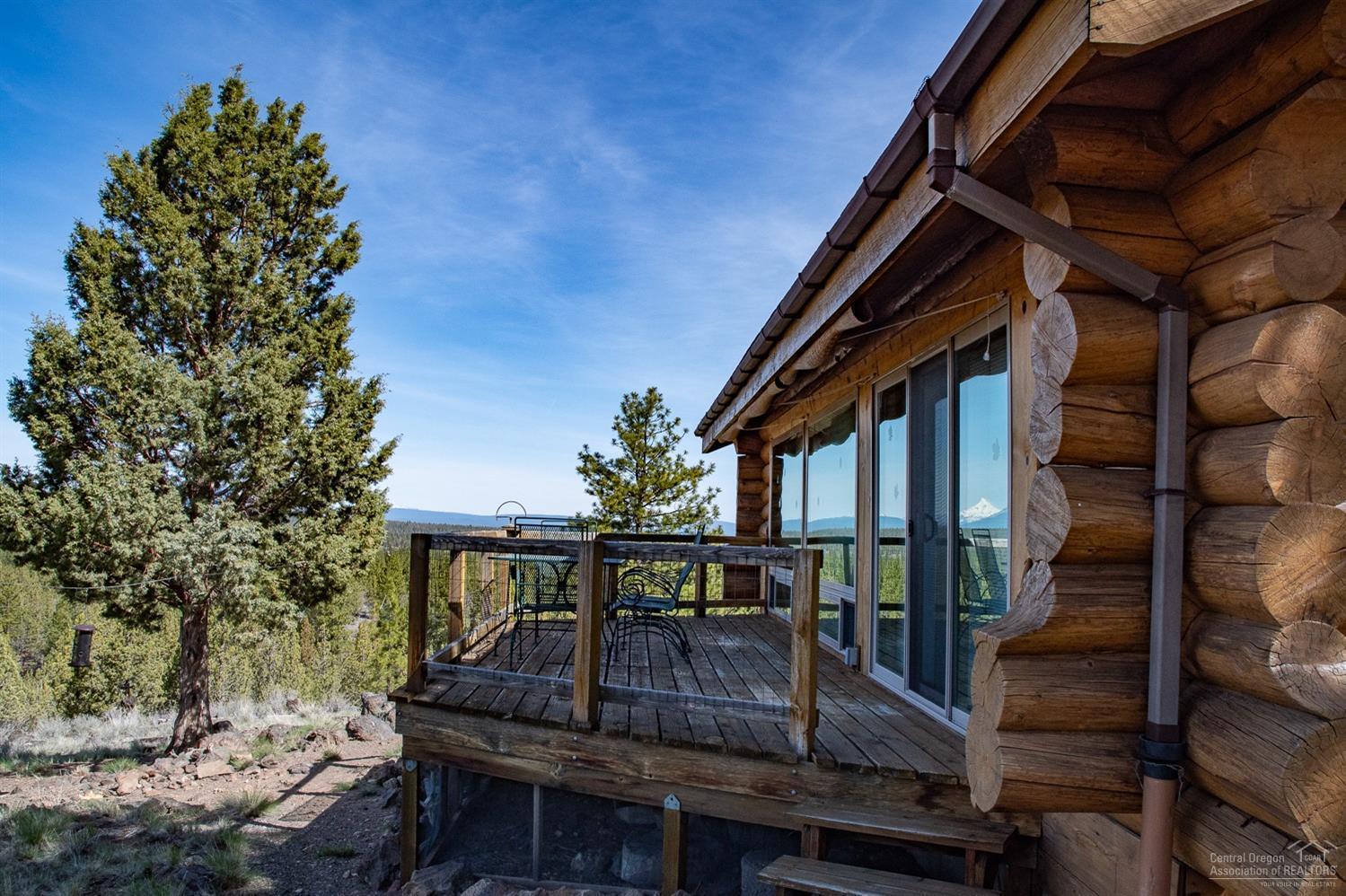 17310 Snow Creek Road Bend, OR 97703 - Photo 5 of 16 Additional Photo
