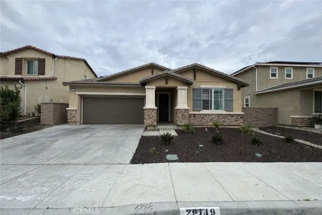 $3,200 | 29149 Crabapple Lake, Lake Elsinore, CA 92530