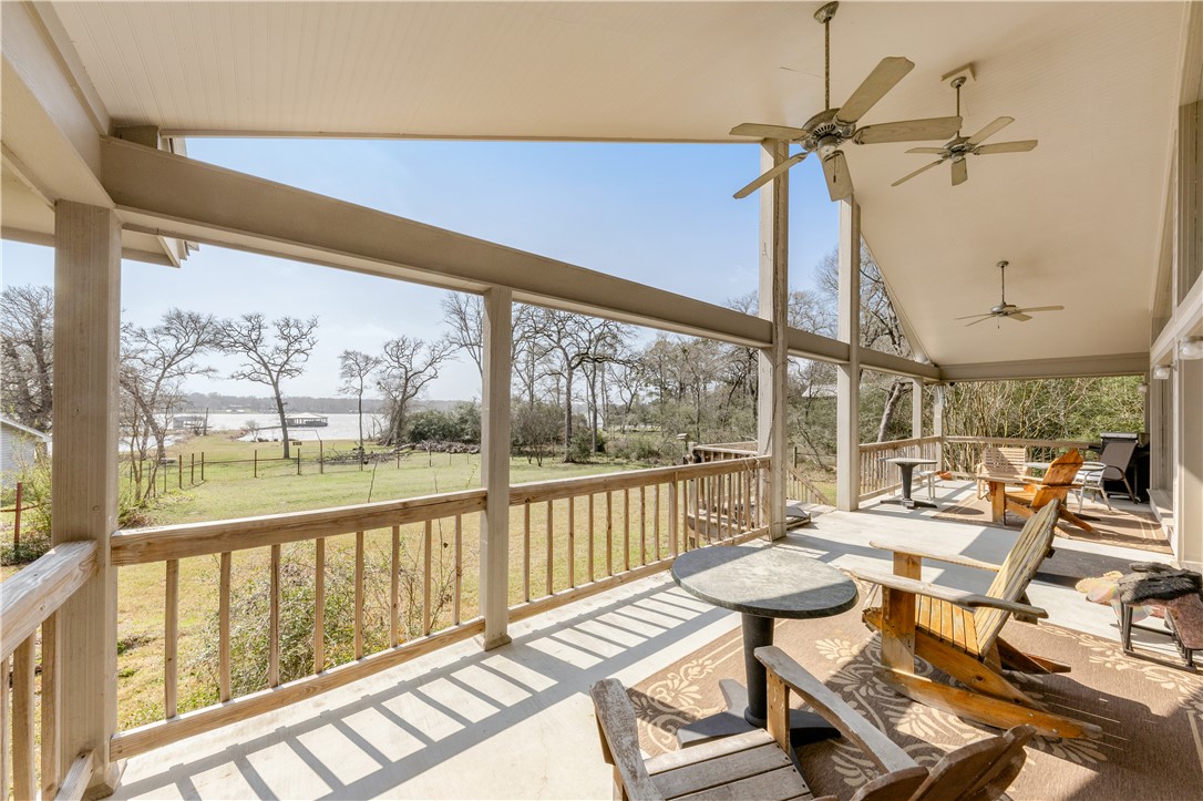 9360 Riley Green Road Franklin, TX 77856 - Photo 6 of 47