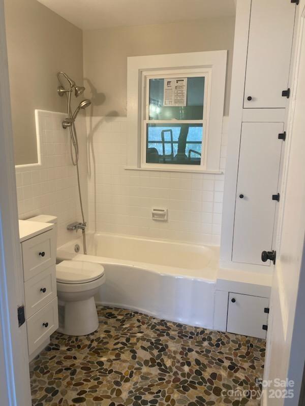 107 L R Smith Road Hendersonville, NC 28791 - Photo 12 of 18