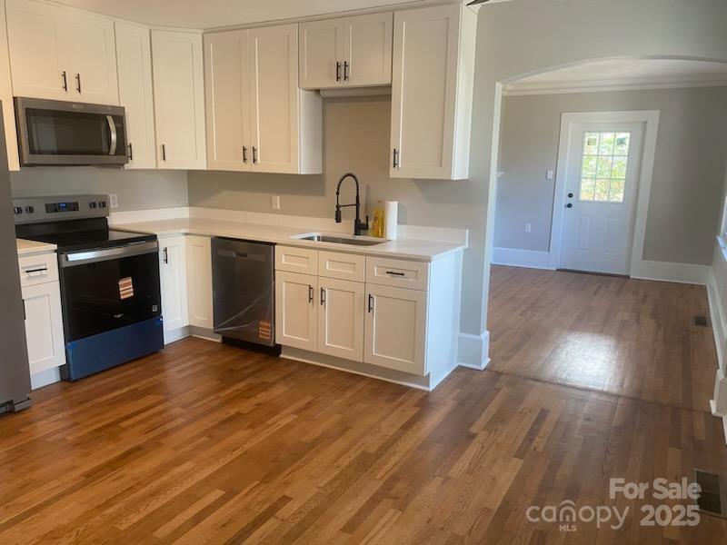 107 L R Smith Road Hendersonville, NC 28791 - Photo 7 of 18