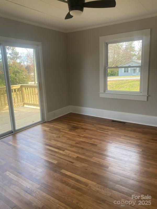 107 L R Smith Road Hendersonville, NC 28791 - Photo 10 of 18