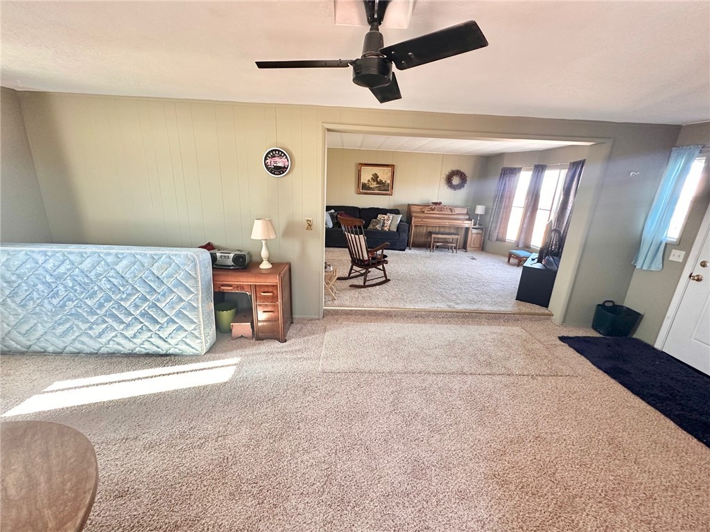 3309 Bacobi Road Golden Valley, AZ 86413 - Photo 20 of 31 Family Room