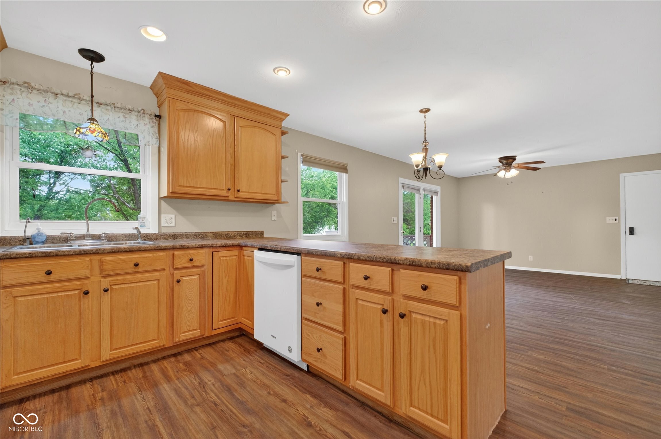 16566 Gray Road Westfield, IN 46062 - Photo 8 of 36